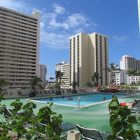 Aston At The Waikiki Banyan Aparthotel Honolulu Exterior photo